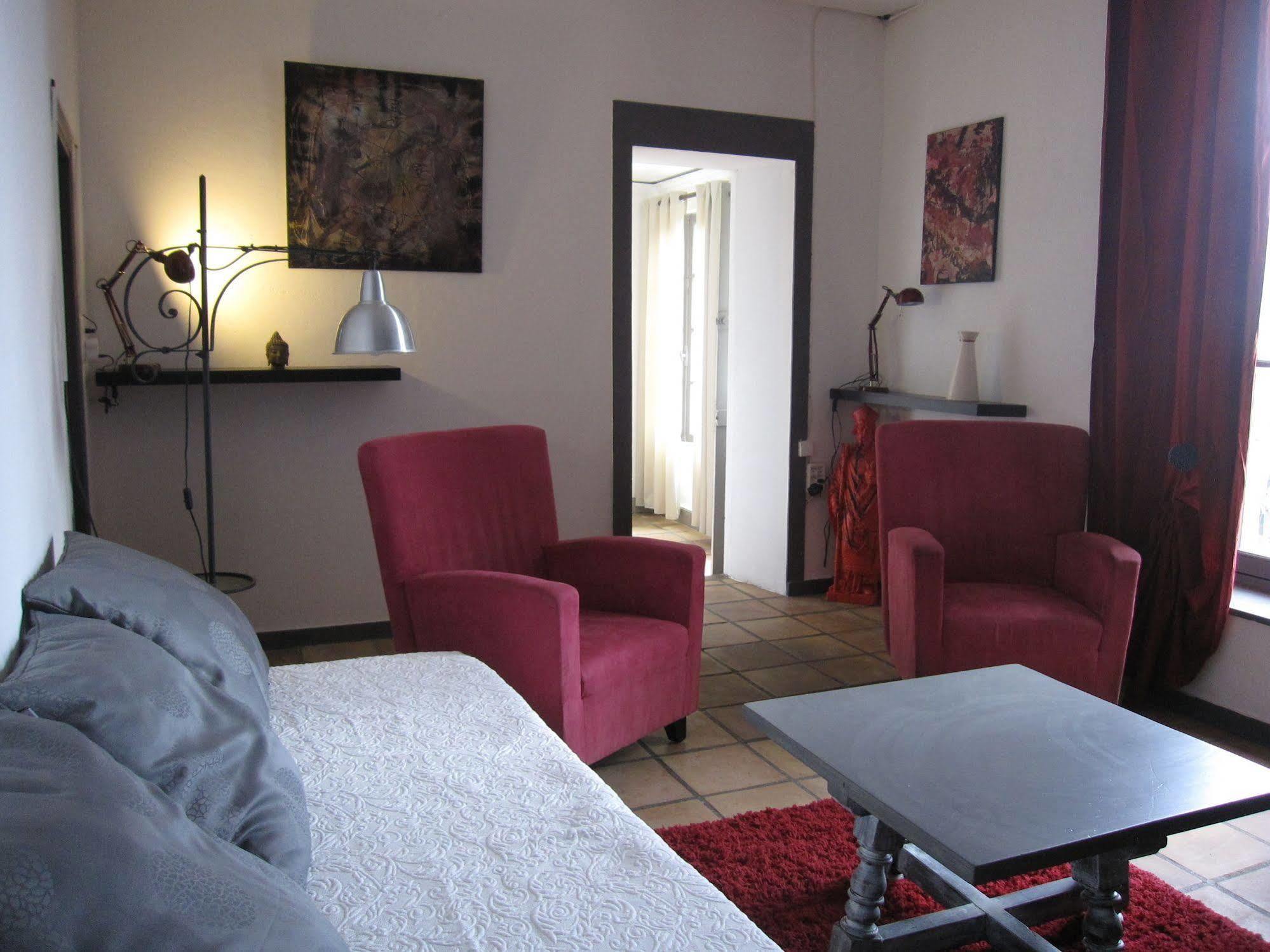 L'atelier B&b, Amazing View & Сasa de vacaciones Carcasona